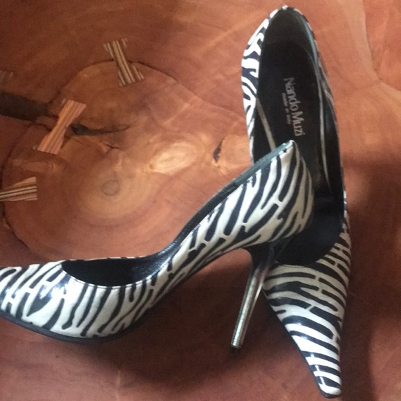 Nando Muzi - Stilettos - Picture 2 of 3